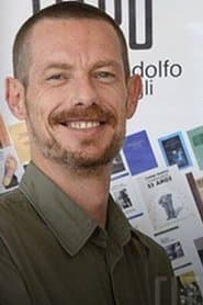 Raúl (Segment: Al caer la noche)