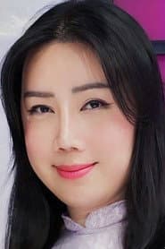 Second-Hand Luxury Brand Store Manager