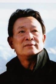 罗群