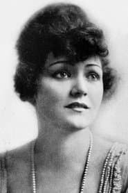 Vaudeville Artist (uncredited)