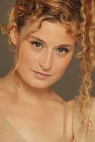 La jeune fille blonde
