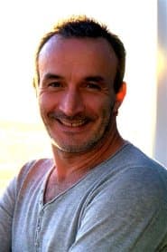 Pascal, bartender