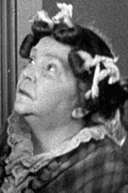 Mrs. Porter (uncredited)