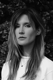 Meredith / Bookstore Owner