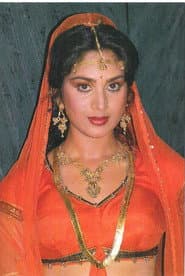 Sarah ( Vinod's wife)