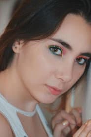 María