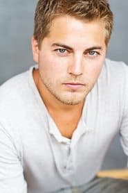 Ethan Reinhart