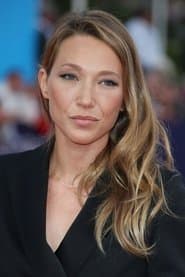 Caroline Neuville