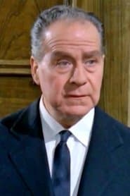 Police Sergeant (uncredited)