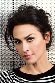 Malia als Erwachsene
