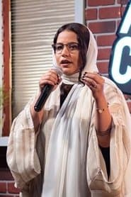 Dana's mom / TV reporter