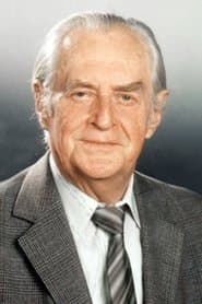 Idős Kutya (voice)