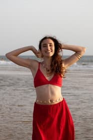 María