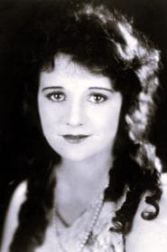 Elaine McGrew