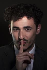 Tomás