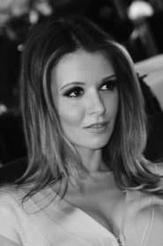 Carrie Wayne
