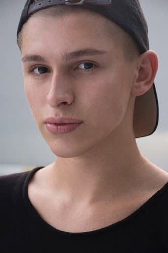Vladislav Mirov