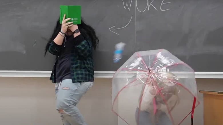 /iqdCR46qyeiIEV6jrTnGdFZ9tHM.jpg